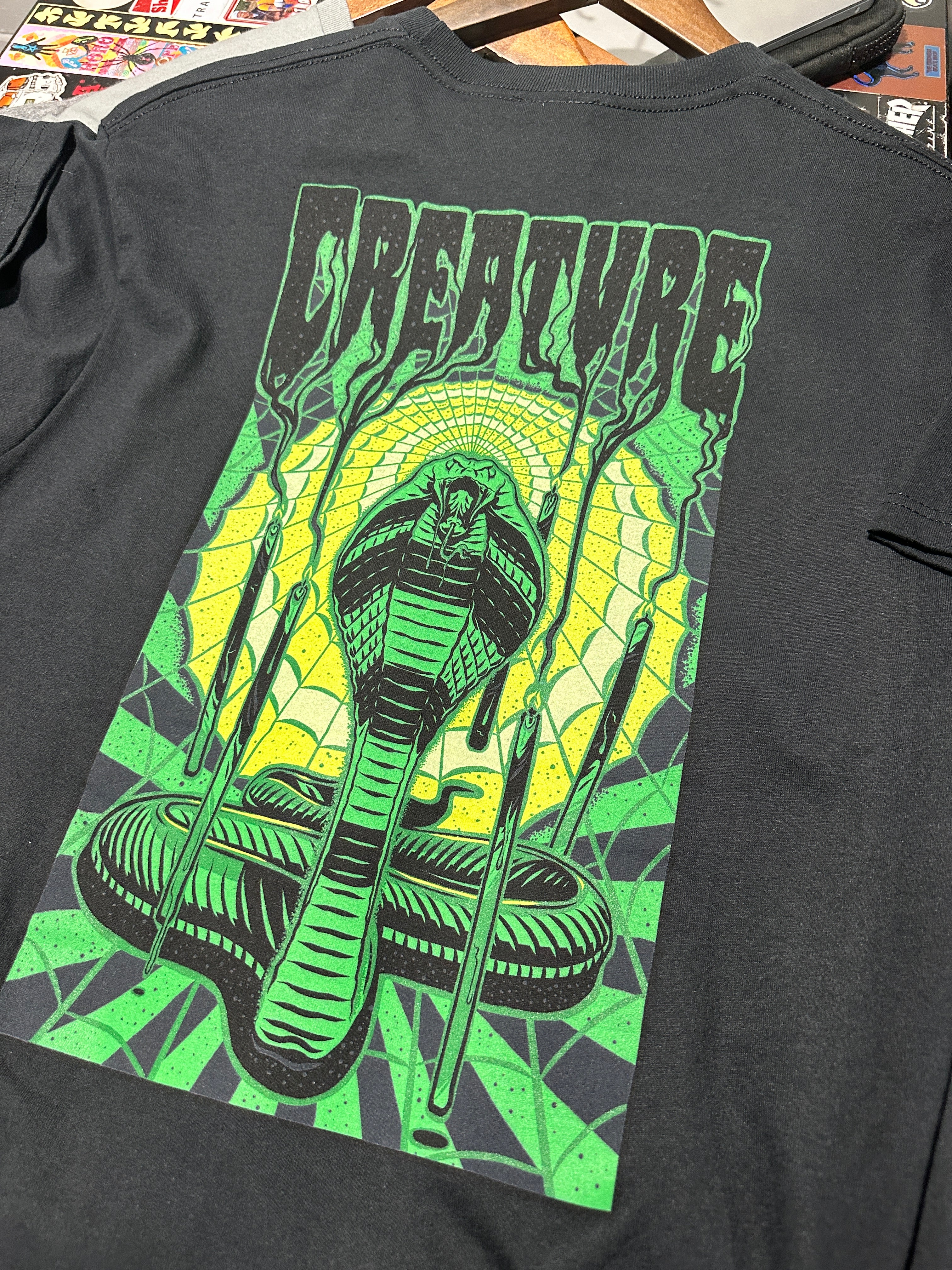 Creature t-shirt size Large (2 pack)